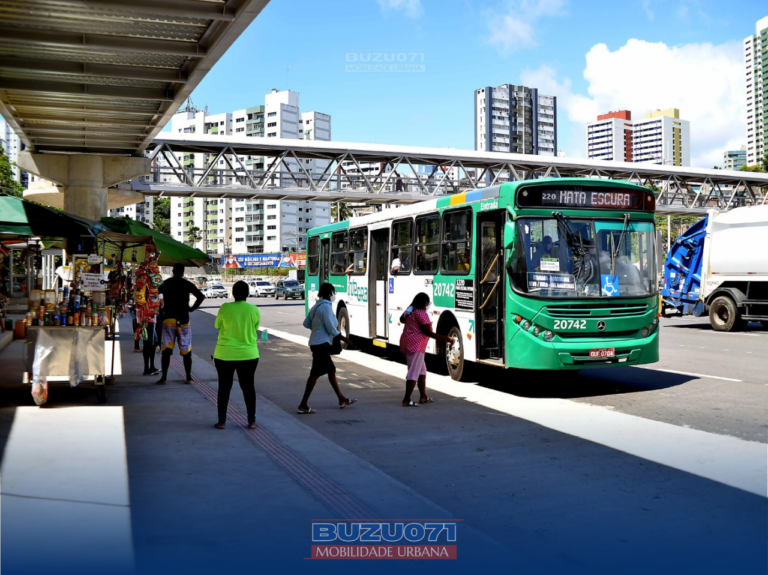 Linhas de ônibus da capital baiana terão reforço no horário de pico