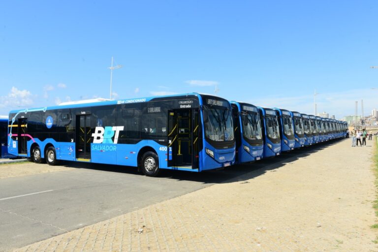 BRT aumenta em até 120% o número de passageiros transportados no carnaval de Salvador