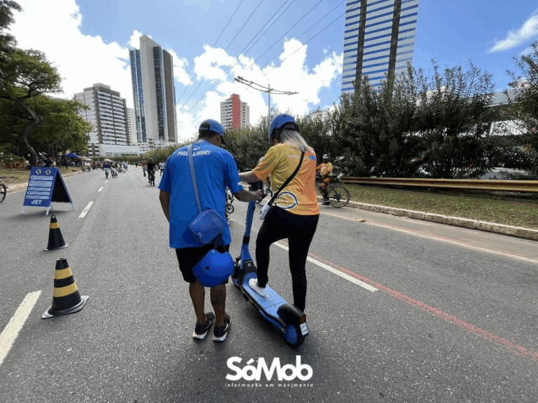 Salvador terá aulas gratuitas de condução segura para patinetes elétricos aos domingos de junho
