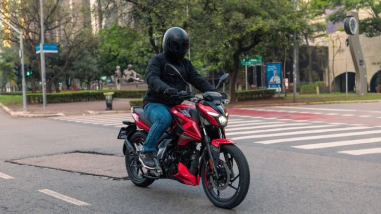 Bajaj Pulsar N150: conforto, tecnologia e preço competitivo na nova 150cc urbana