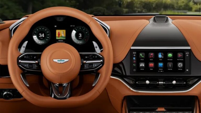 Nova atualização do Apple CarPlay corrige problemas e traz inovações