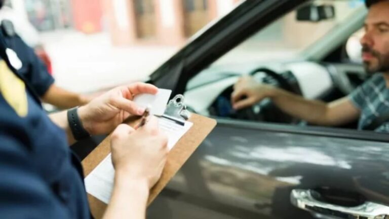 Motoristas podem escapar de multas por velocidade com brechas previstas na legislação brasileira