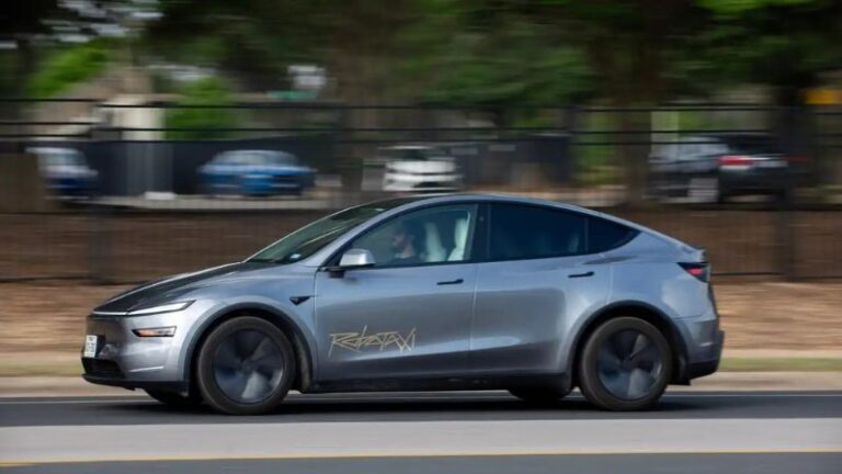 Tesla estreia serviço de robotáxi em Austin e dá início à era da carona sem motorista