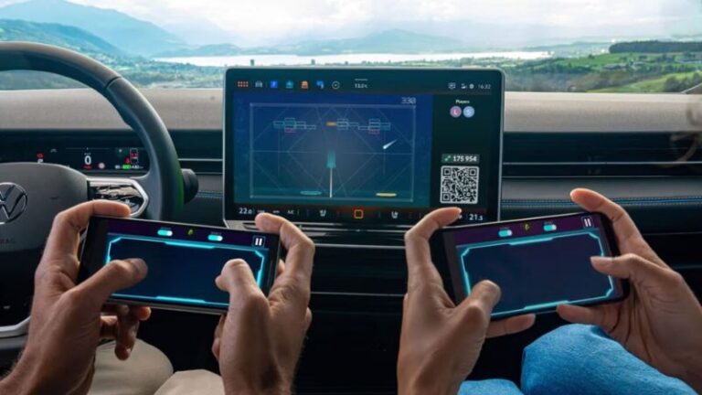 Volkswagen transforma carros em fliperamas com jogos clássicos da Atari