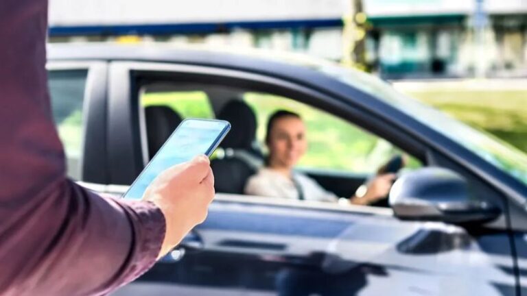Pesquisa revela rotina e desafios de mulheres motoristas de aplicativo no Brasil
