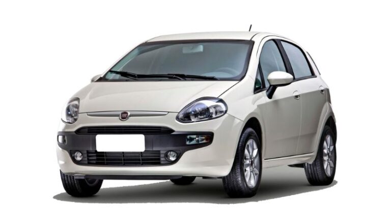 Cinco opções de carros usados manuais por até R$ 50 mil ganham destaque entre os mais buscados em 2025
