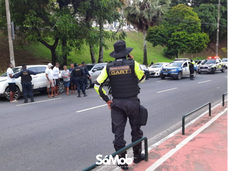Salvador intensifica combate a flanelinhas e expõe dilema do estacionamento público