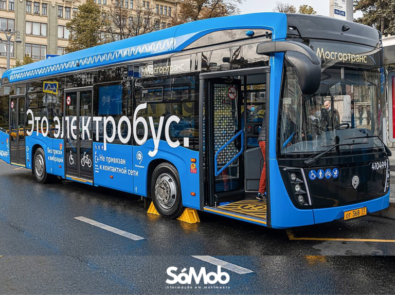 Moscou inicia testes com ônibus elétricos sem motoristas e avança em mobilidade inteligente