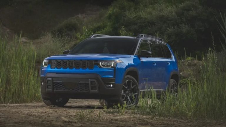 Jeep Cherokee 2026: nova geração híbrida marca o retorno de um ícone com foco em eficiência e tecnologia