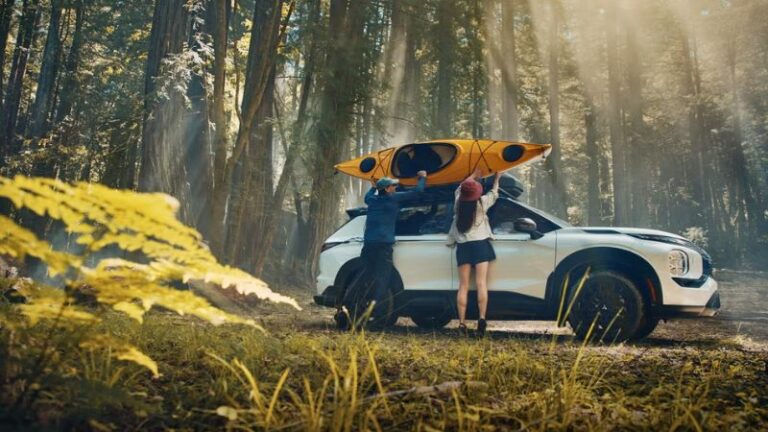 Mitsubishi Outlander Trail Edition aposta em visual off-road e acessórios para aventuras leves