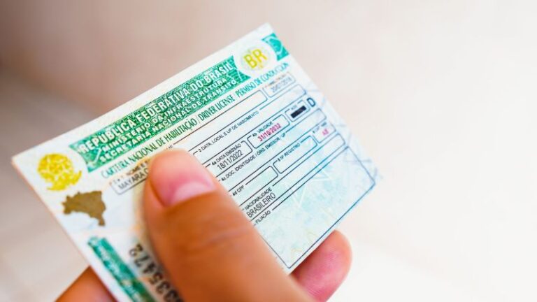Proposta do governo pode reduzir custo da CNH em até 80% e tornar autoescolas opcionais