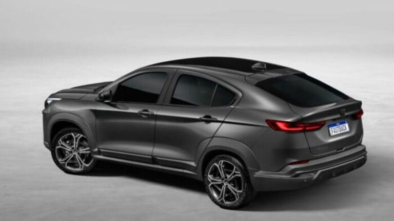 Fiat Fastback quebra recorde e lidera vendas de crossovers compactos em julho de 2025