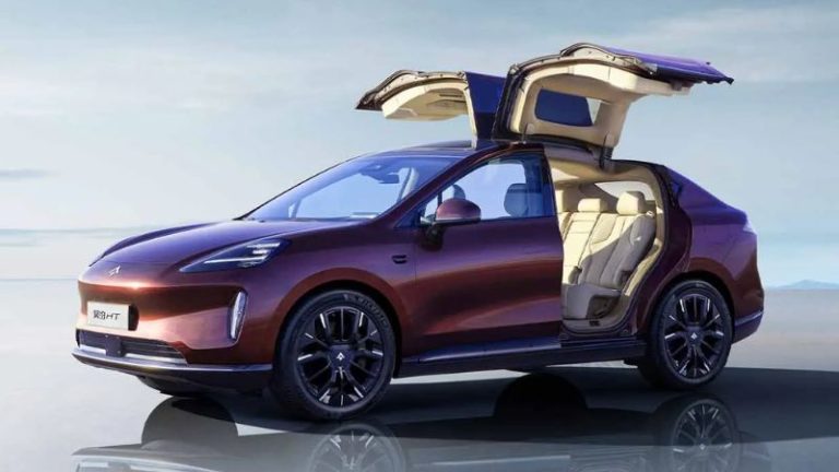 Mercado global de elétricos soma 12,5 milhões de vendas em 2025, mas avanço é desigual entre regiões