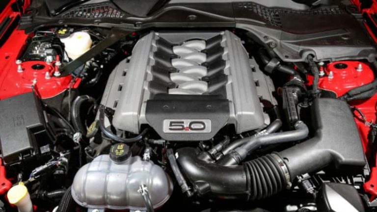 Ford enfrenta ação coletiva por consumo excessivo de óleo em motor V8 da F-150