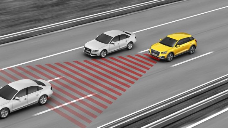 Piloto automático de última geração irrita motoristas e levanta debate sobre autonomia ao volante