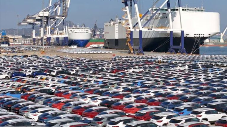 México anuncia tarifa de 50% sobre carros chineses após pressão dos EUA