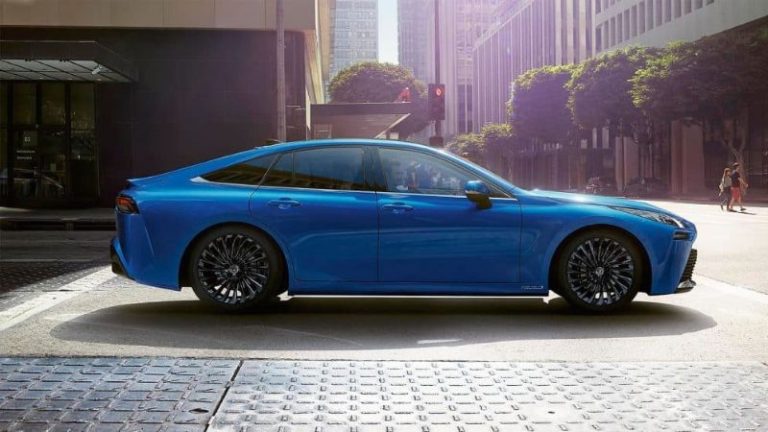 Toyota acelera rumo ao futuro sustentável e sinaliza o fim da era do diesel