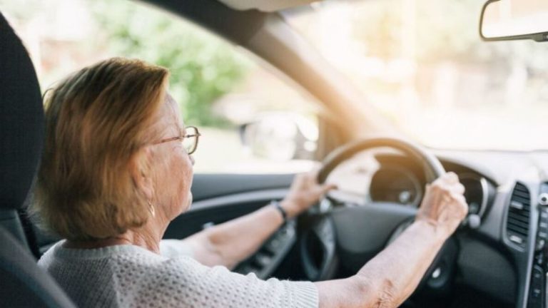 Projeto propõe isenção de pedágio para idosos em rodovias federais; medida ainda aguarda aprovação