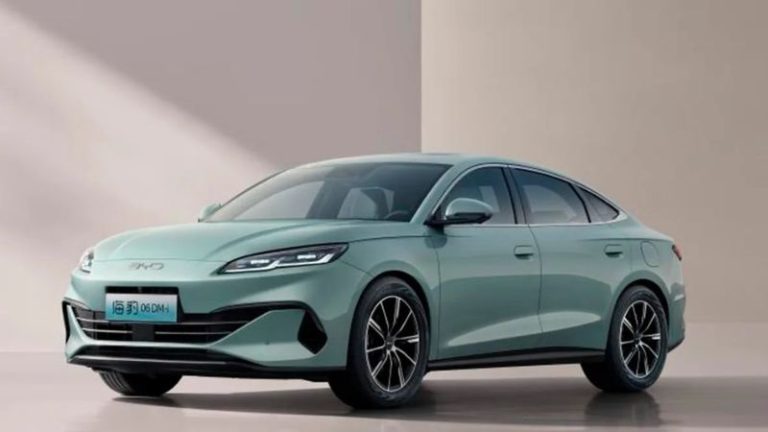BYD lança perua híbrida Seal 06 DM-i com preço competitivo e autonomia de até 2.000 km
