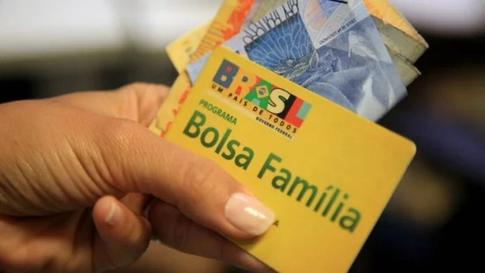 máscara por escrito Lara (15)