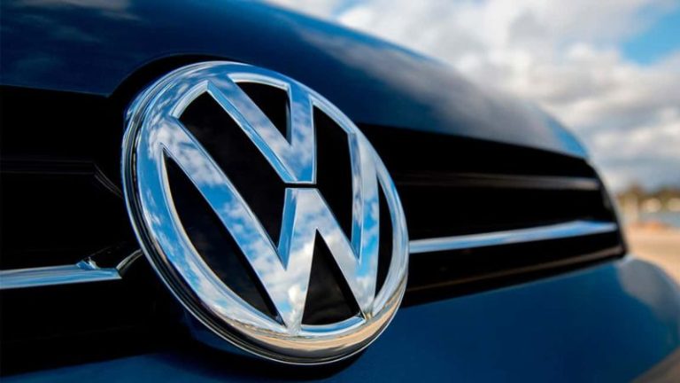 Volkswagen reduz produção de carros elétricos na Alemanha em meio à instabilidade do mercado