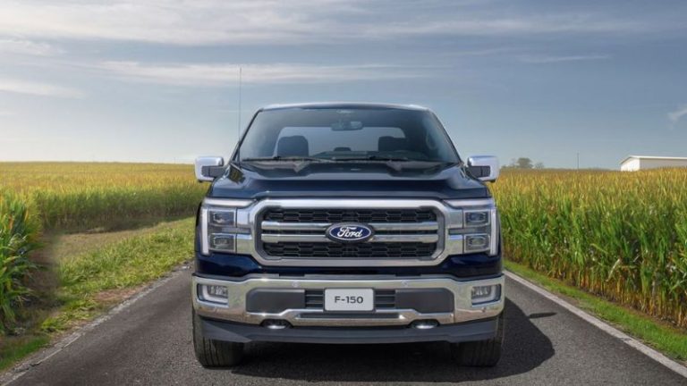 Incêndio em fornecedora de alumínio pode custar até R$ 10,76 bilhões à Ford, que suspende produção da F-150 Lightning