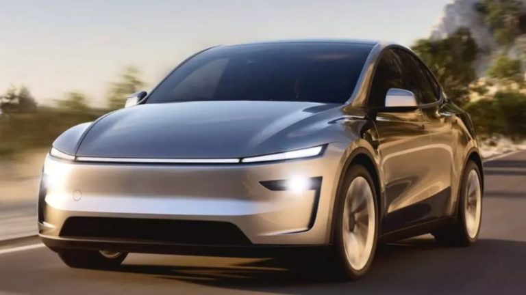 Tesla prepara versão simplificada do Model Y com lançamento previsto para 2025