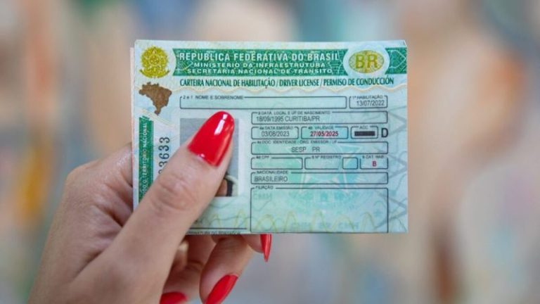 Fim da obrigatoriedade de autoescola para CNH pode reduzir custo em até 80% no Brasil
