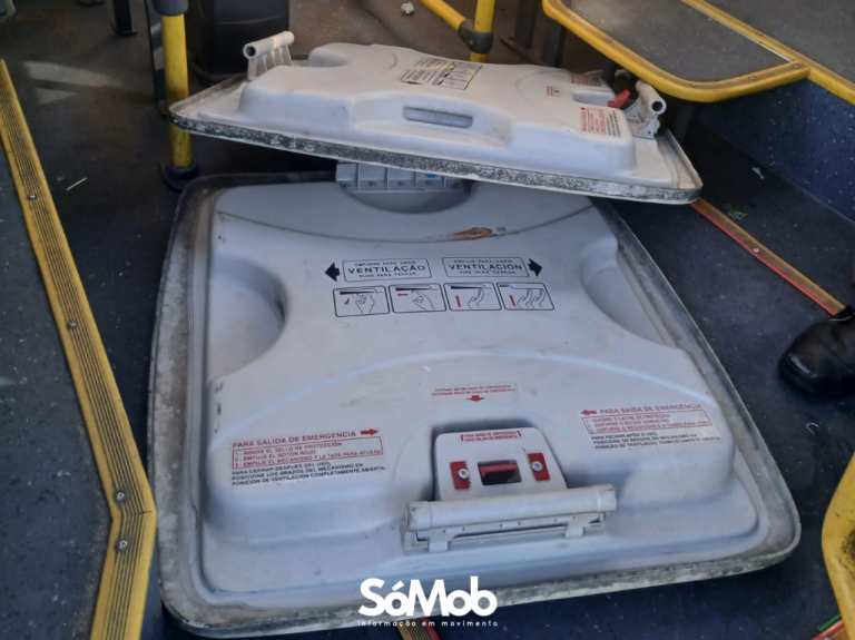 Ato de vandalismo em ônibus coloca passageiros em risco em Salvador