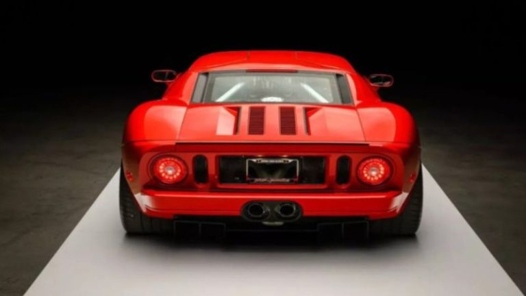 Ford GT de Paul Walker vai a leilão com apenas 5 mil km