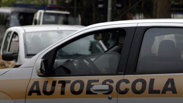 máscara por escrito Lara (1)