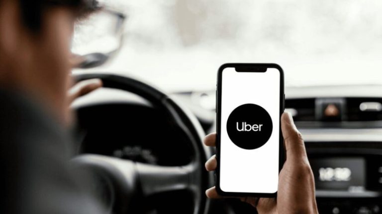 Quanto ganha um motorista Uber trabalhando 5 horas por dia? Plataforma revela estimativas e dicas para faturar mais