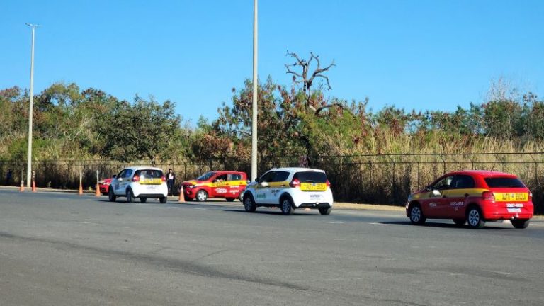 Autoescolas não vão acabar: entenda como surgiu o boato e o que diz a lei