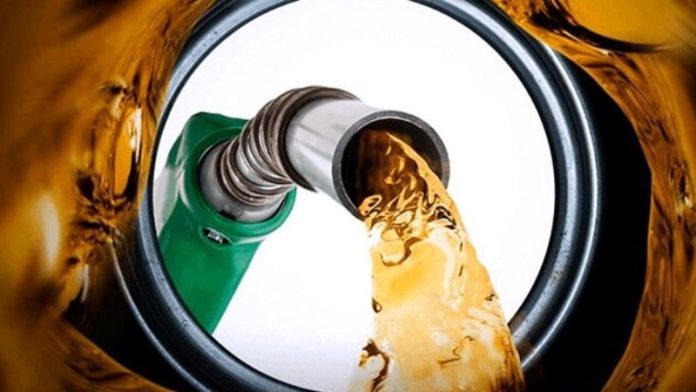 máscara por escrito Lara