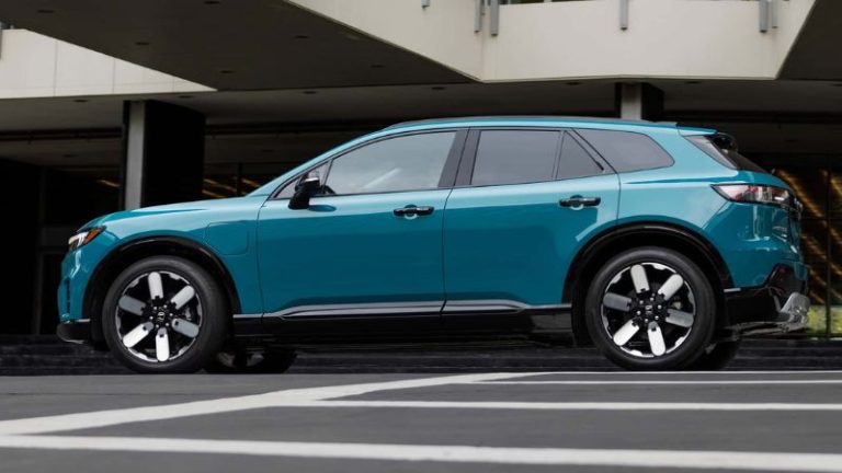 Fim do crédito fiscal nos EUA provoca queda acentuada nas vendas de carros elétricos