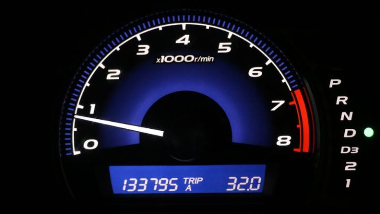 Quilometragem anual ideal: como manter o carro valorizado no mercado de usados