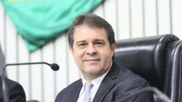 Fortaleza anuncia desconto de 50% no IPVA para motos de aplicativo