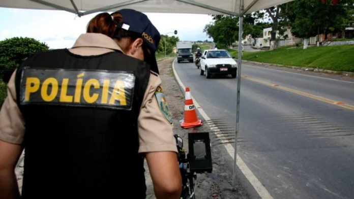 máscara por escrito Lara (1)