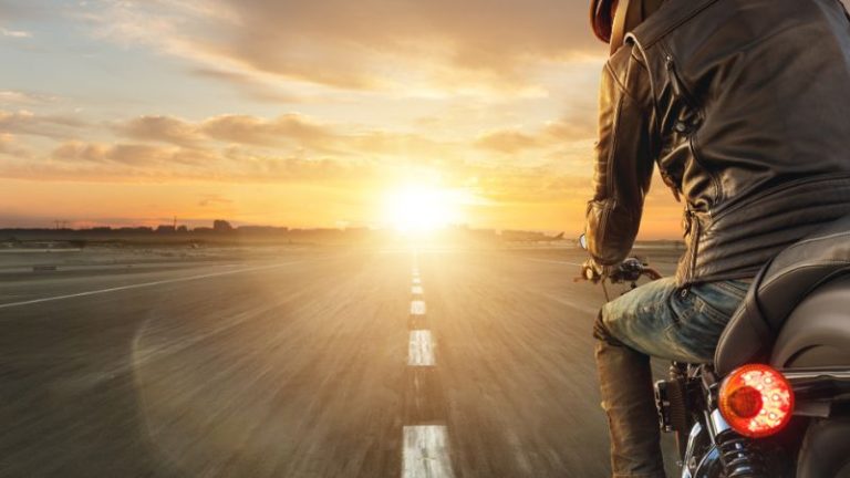 5 destinos para viajar de moto saindo do Rio em até 2 horas