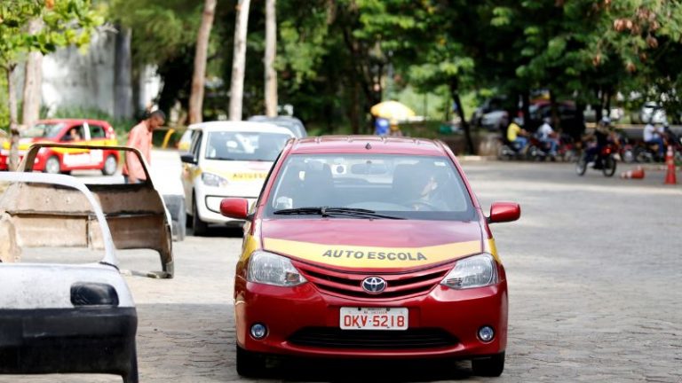 Nova regra do Contran garante reteste gratuito para candidatos da CNH