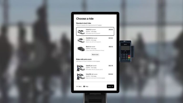 Uber lança totens de autoatendimento em Nova York para corridas sem aplicativo