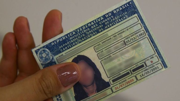 CNH vencida: entenda a única condição para dirigir sem multa