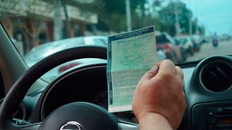 Congresso aprova isenção de IPVA para veículos com mais de 20 anos