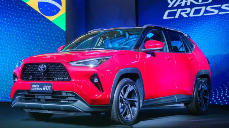 Toyota Yaris Cross inicia produção no Brasil e chega às lojas em fevereiro