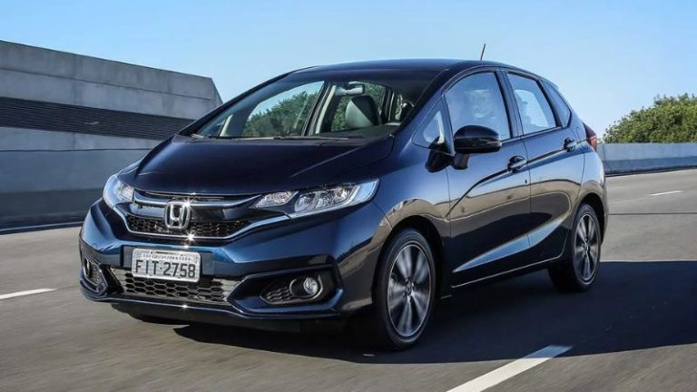 Usados que valem cada centavo: quatro carros duráveis a partir de R$ 15 mil