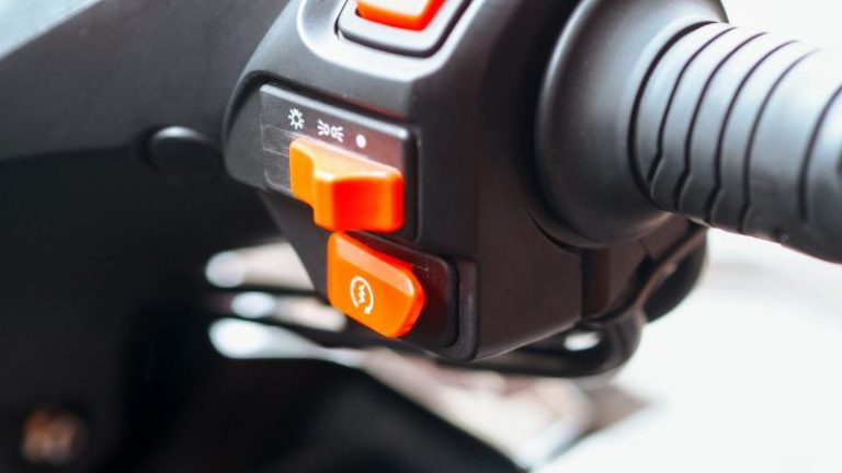 Seguro para motos: o que você precisa saber antes de contratar