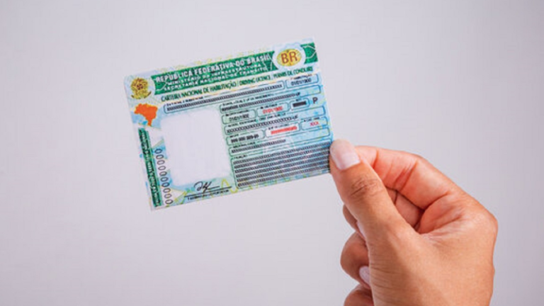 CNH digital premiada: motoristas sem multas terão renovação automática em 2026