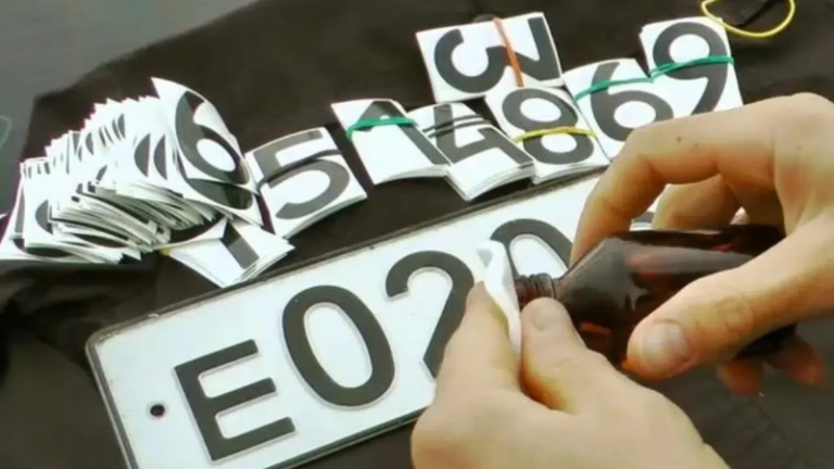 Adesivo ‘anti-radar’ é fraude e pode levar à prisão