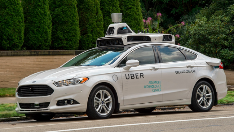 Uber confirma viagens 100% autônomas e anuncia estreia de robotáxis nos Estados Unidos