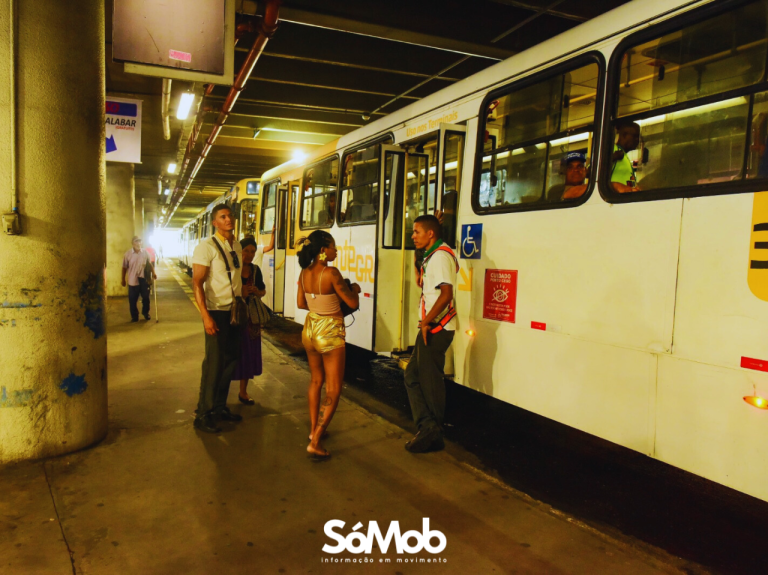 Carnaval 2026: confira a operação especial de ônibus na Estação da Lapa